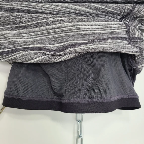 Lululemon Athletic Tank Top Built-In Support Gray Scoop Size Small - Picture 7 of 7